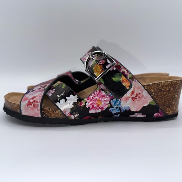 Natural Reflections Floral Women's Sandals Size 7 Like New - Picture 3 of 14